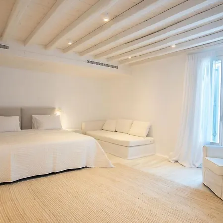Willa Extravagant Mykonos - 10 Bedrooms - Castillo Di Cuore - Stunning Sea Views - Agios Lazaro